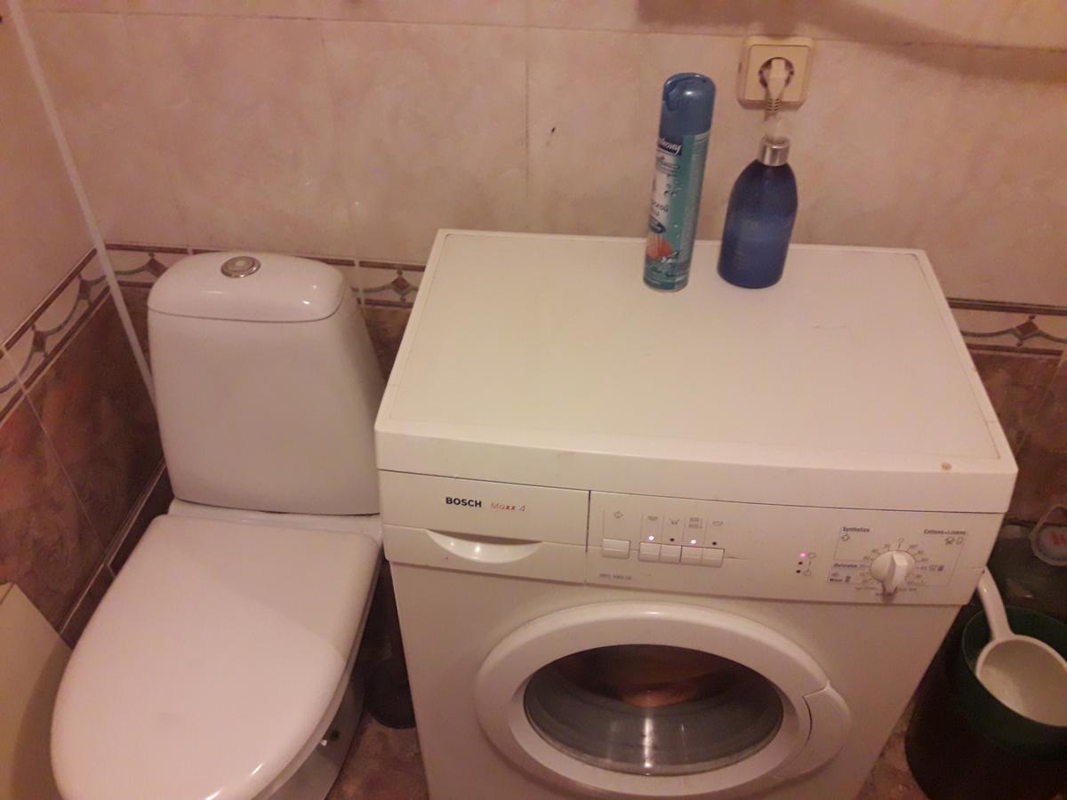 Appartment Near M. 23 Serpnya Kharkiv Eksteriør billede